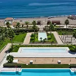 3001 Velaya Beachfront Luxury Lejlighed *