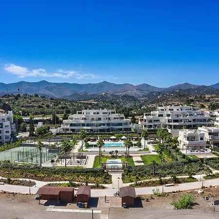 3001 Velaya Beachfront Luxury Apartment *